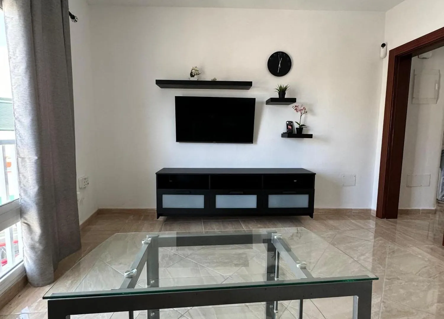 Apartamento De 2 Habitaciones En Arrecife